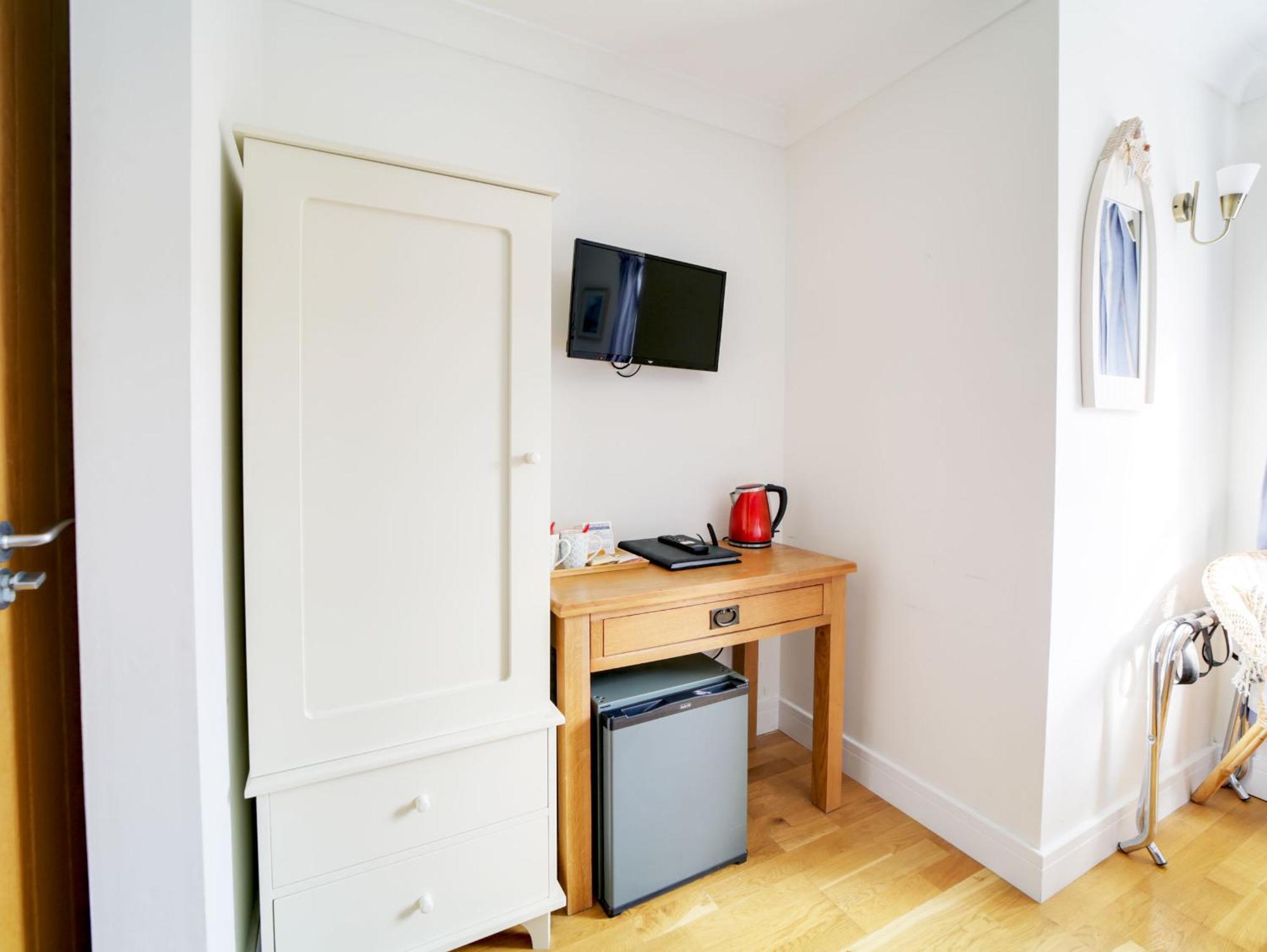 The Artist Loft, Ensuite Guest Rooms, Porthleven Εξωτερικό φωτογραφία